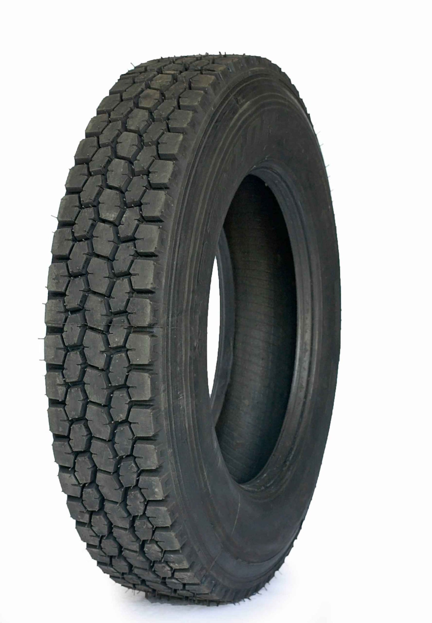 11R24.5 All Position Drive Retread Tire