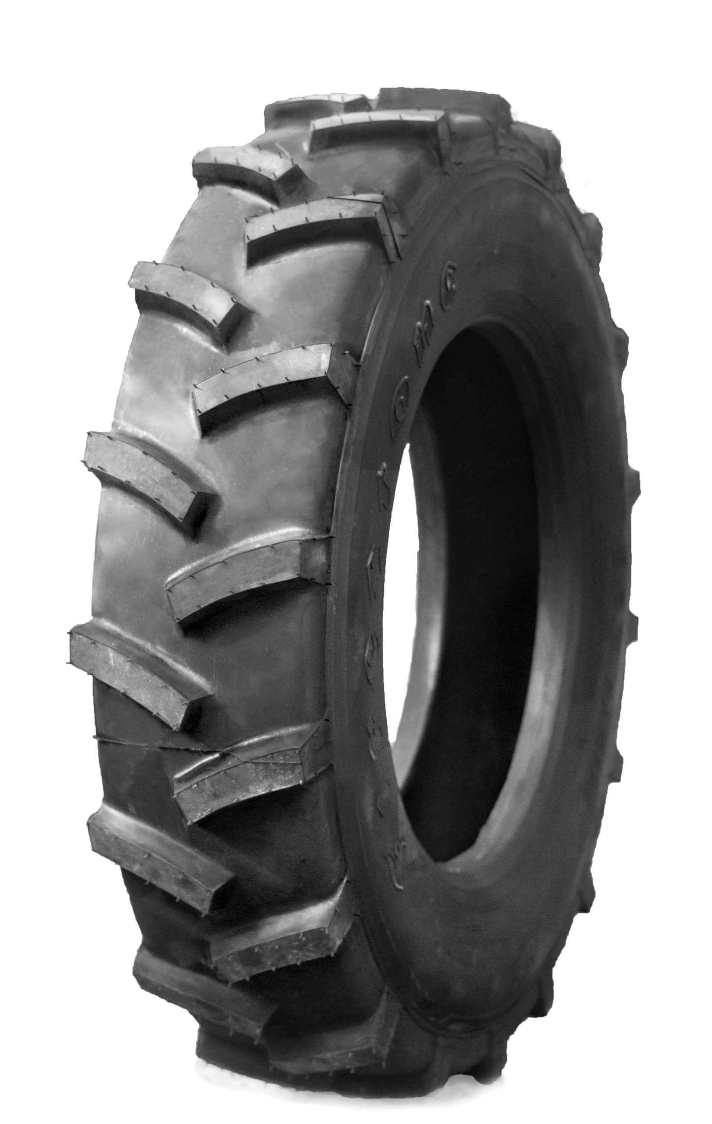 11R22.5 R-1 Pivot Retread Tire