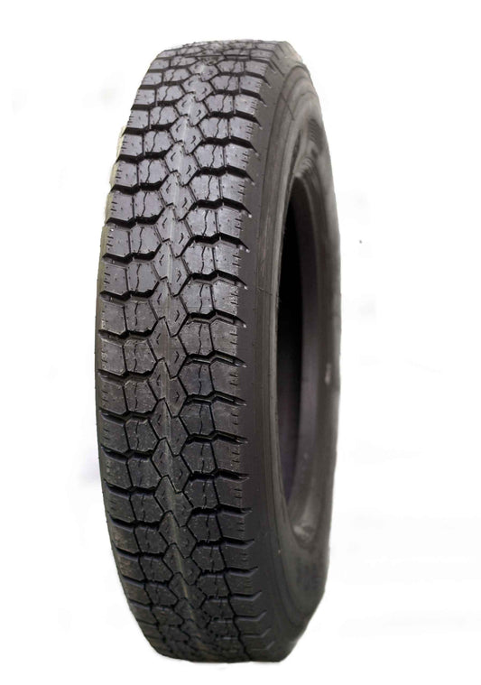 11R24.5 Economy Drive Retread Tire